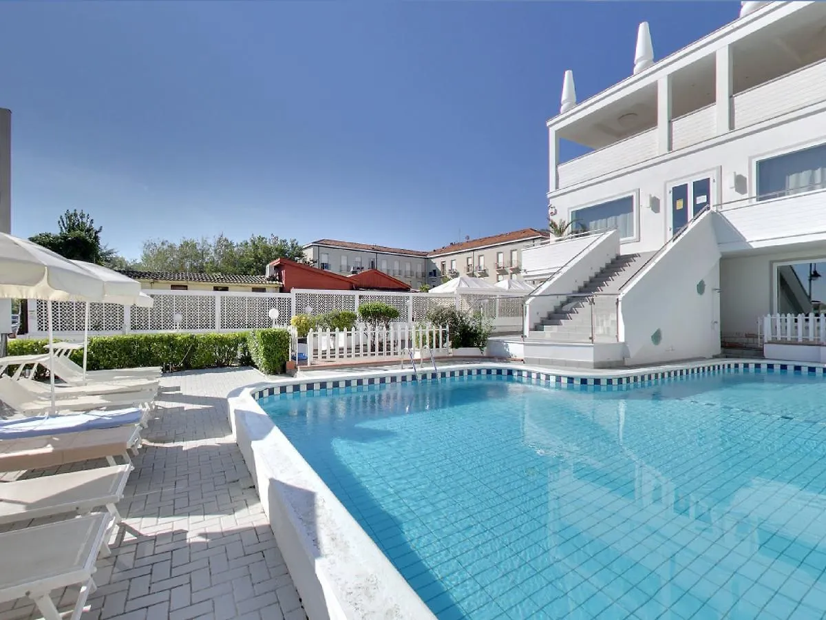 Hotel Promenade Universale Cesenatico