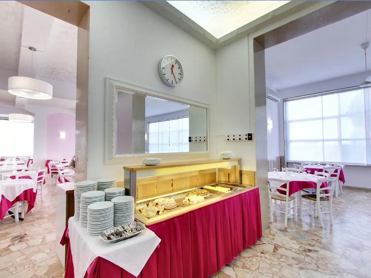 Hotel Promenade Universale Cesenatico